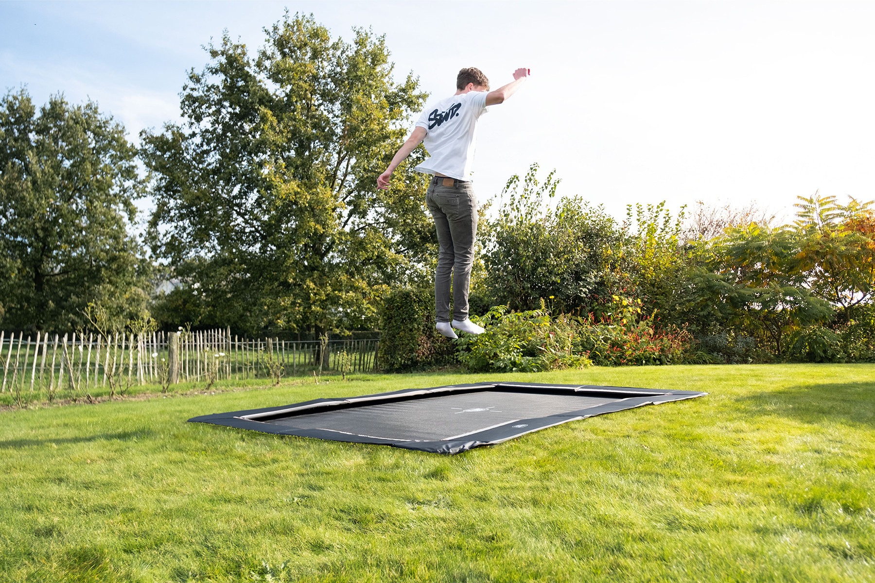 EXIT Trampoline InTerra - Groundlevel - 305 x 214 cm - Zwart