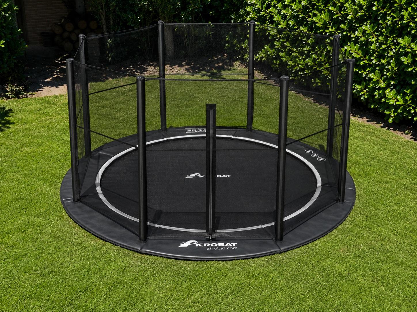 Akrobat Trampoline Orbit - Flat to the Ground - 244 cm - Zwart / Zwart - met Veiligheidsnet