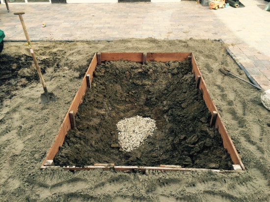 Inground Trampoline Ingraven - Rechthoekig - vanaf 390 tot 520 cm - Houten bekisting