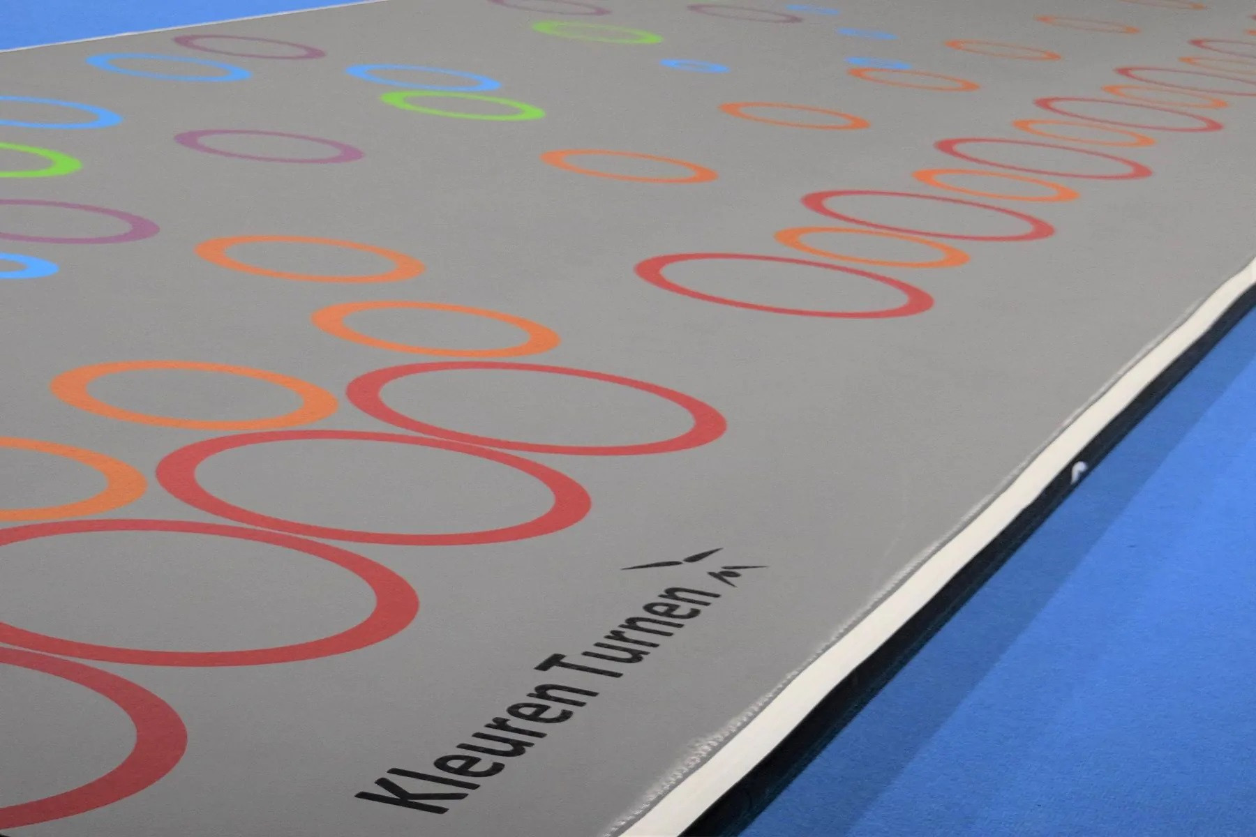 12SPRINGS/Kleuren Turnen Airtrack met Kleuren Cirkels L900 - W200 - Standaard