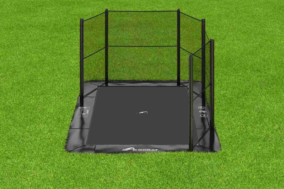 Akrobat Trampoline Primus met Half Veiligheidsnet - Flat to the Ground - 335 x 244 cm - Zwart / Zwart